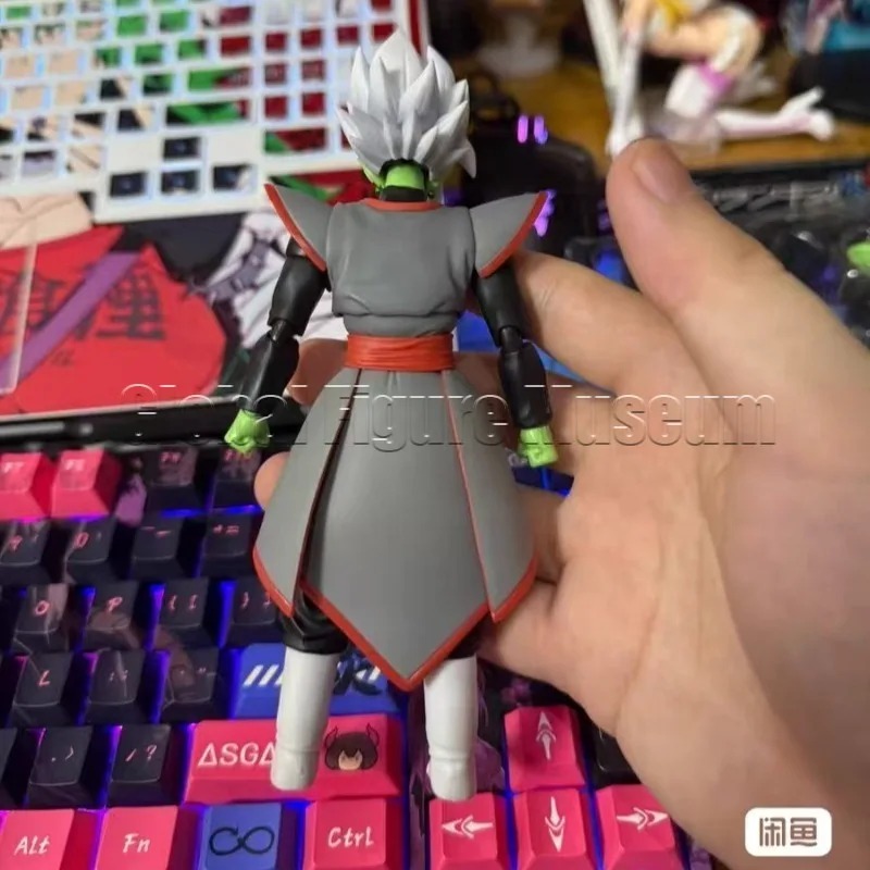 Tersedia: Bandai S.H.Figuarts  - Bandai Tamashii Nations S.H.Figuarts ulasan dan harga